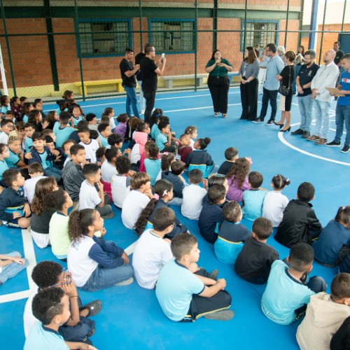 Prefeitura de Barra Mansa reinaugura quadra da Escola Dr. Djair Machado Gomes
